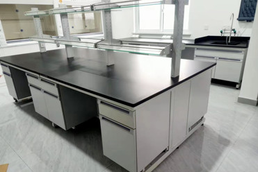 實驗室實驗臺臺面如何保養(yǎng)？水電該如何布置？
